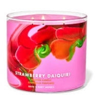 Bath & Body Works Strawberry Daiquiri 3 Wick Candle 411g