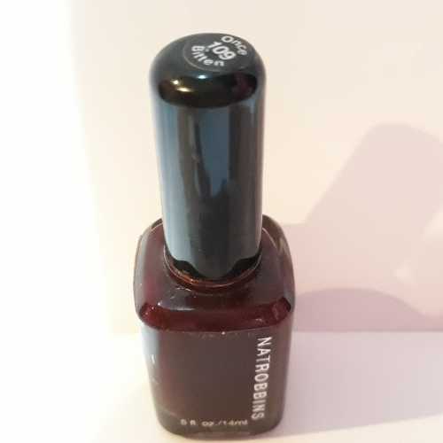 NAT ROBBINS NAIL POLISH