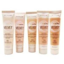 Maybelline New York Dream Velvet Soft-Matte Hydrating Foundation