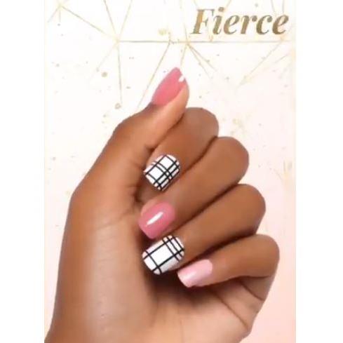 Kenzie Corporate Glam Collection Press On Nails