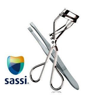 Sassi Eyelash Curler With Free Tweezers